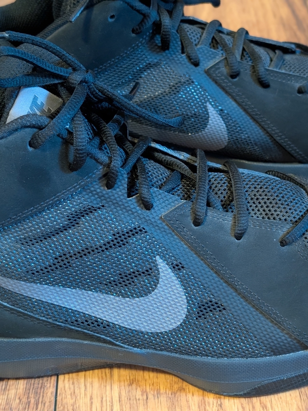 Men's Nike Air Overplay IX Black Athletic Shoes with Gray Swoosh